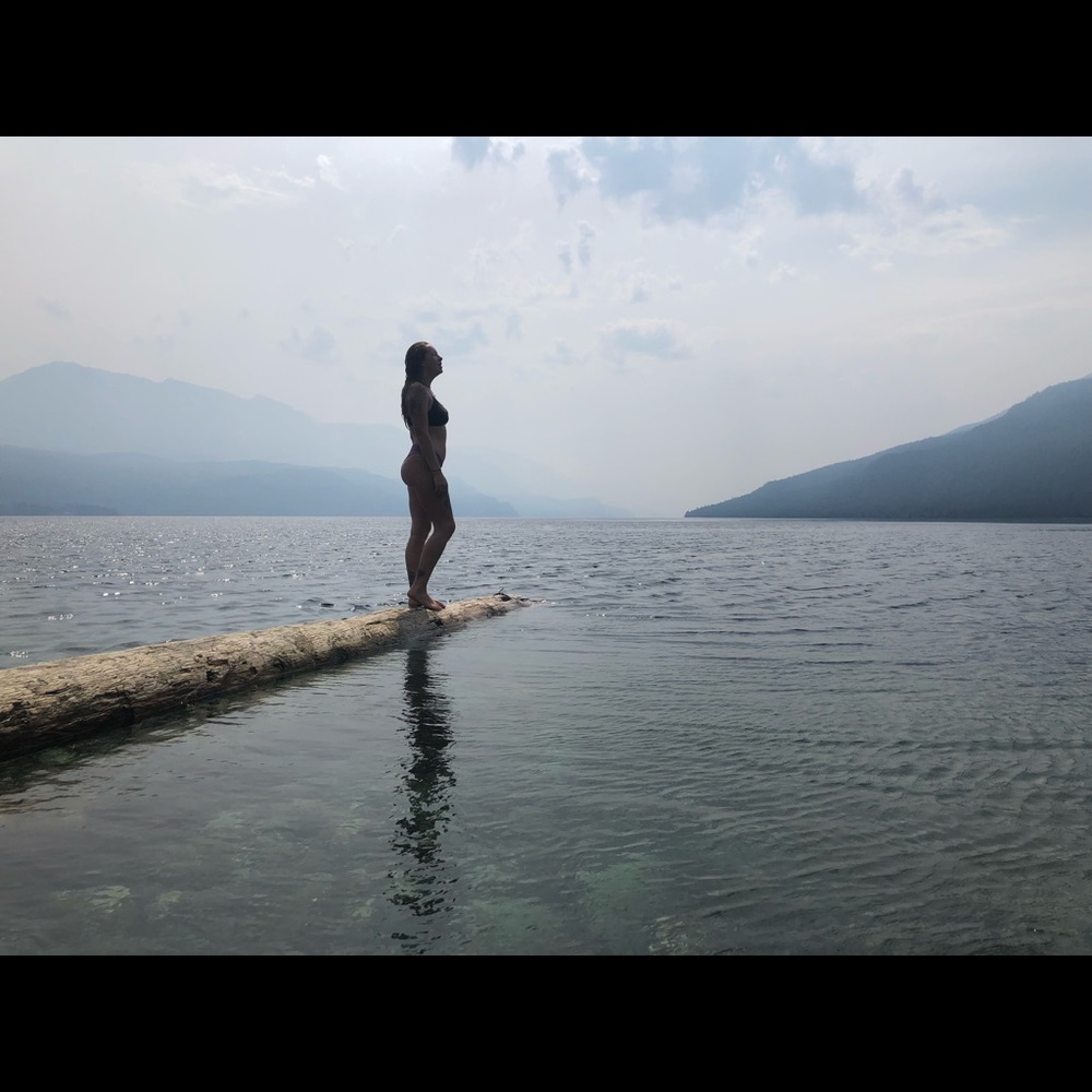 Meet your Posher, Nymera